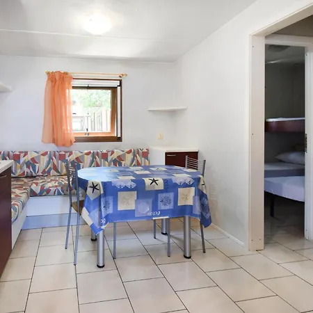 2 Bedroom Pet Friendly In Torino di Sangro