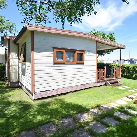 Semesterbostad 2 Bedroom Pet Friendly In