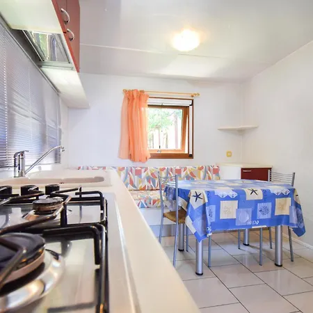 Semesterbostad 2 Bedroom Pet Friendly In *